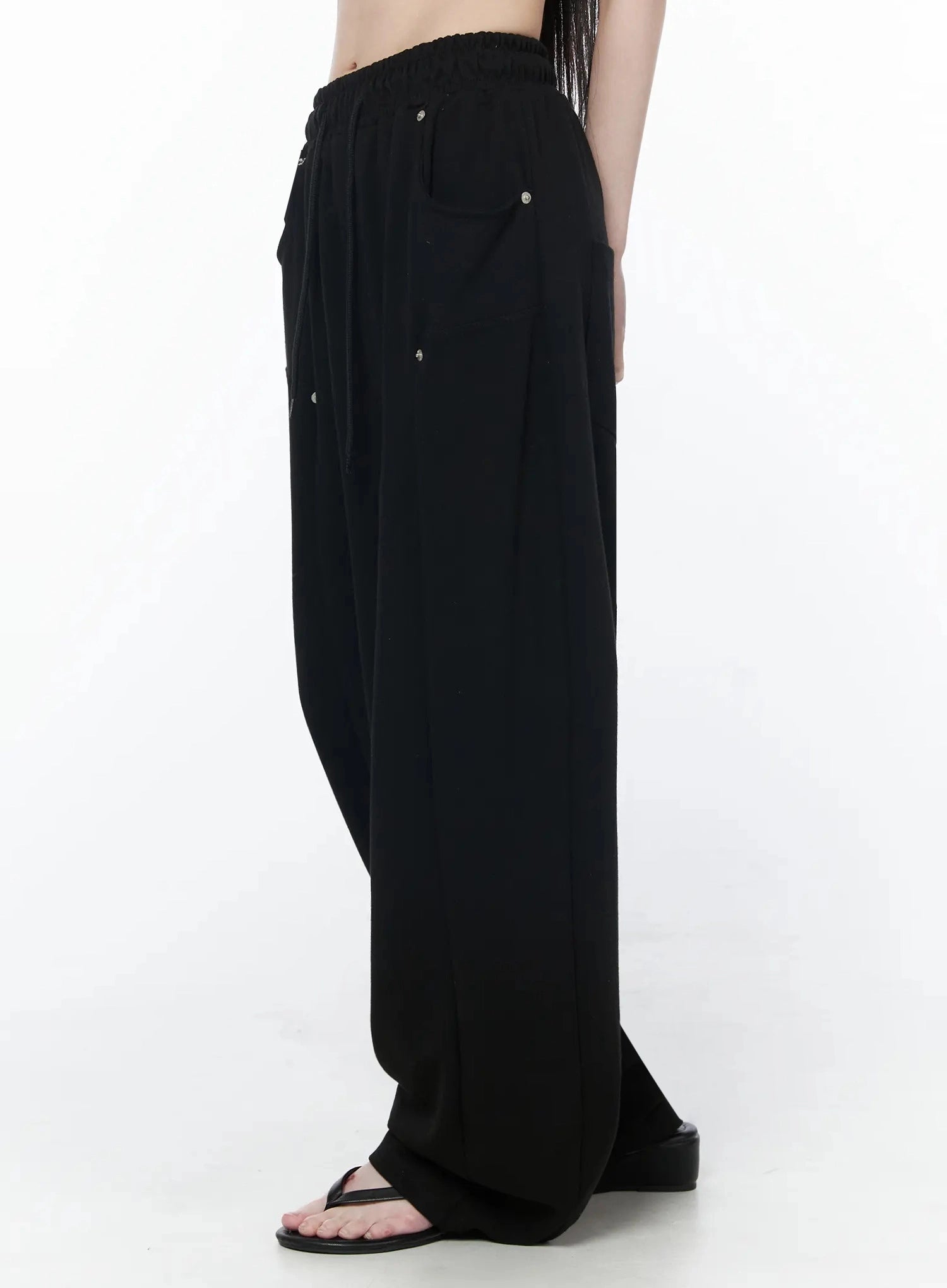 balloon-fit-sweatpants-iu512