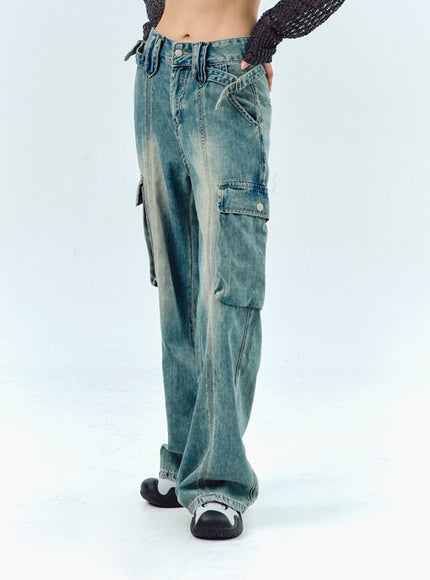 wide-leg-cargo-jeans-in-washed-blue-ig311