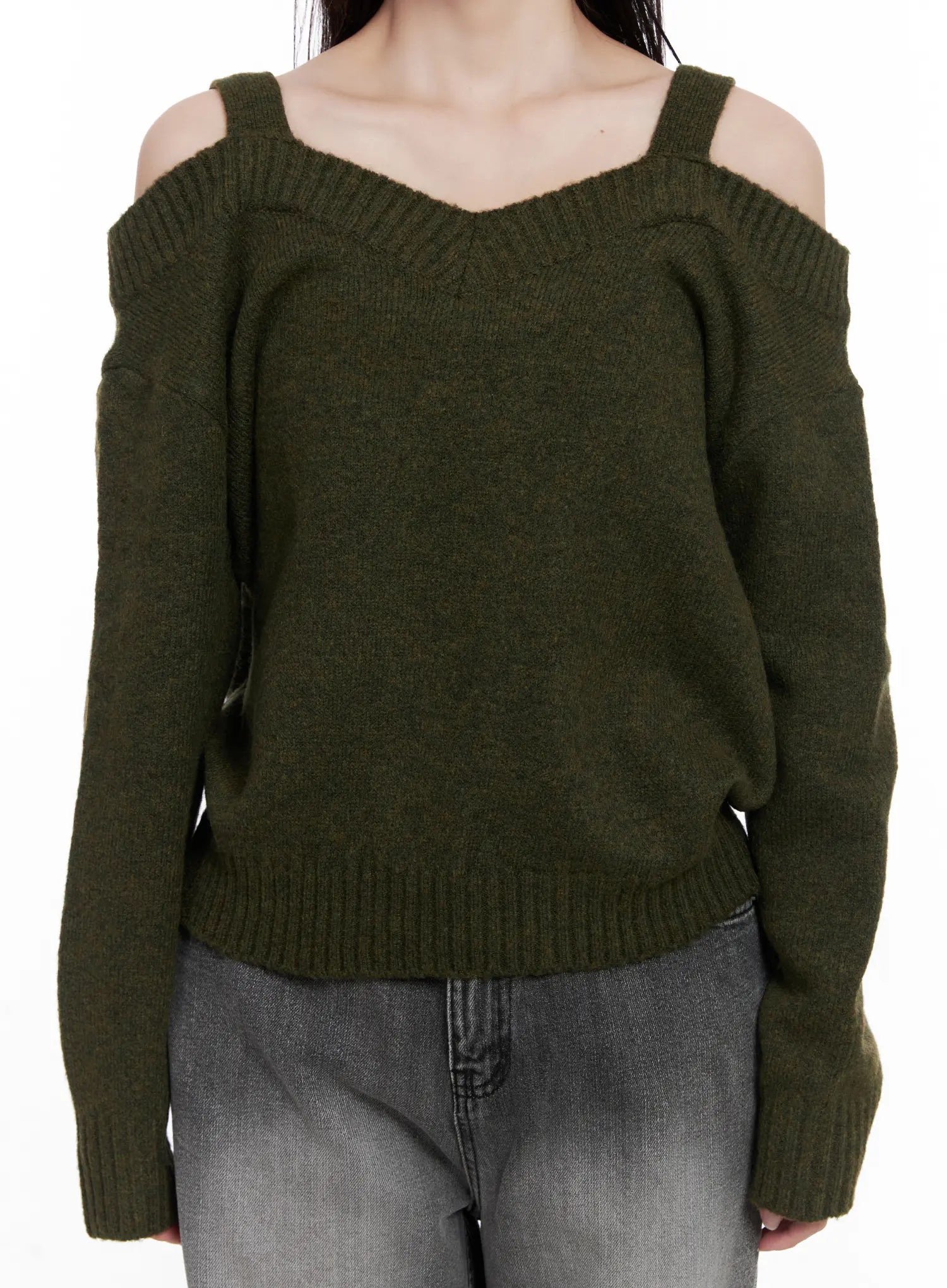 v-neck-off-shoulder-knit-sweater-co524