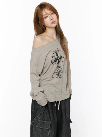 off-shoulder-cross-graphic-top-iu515