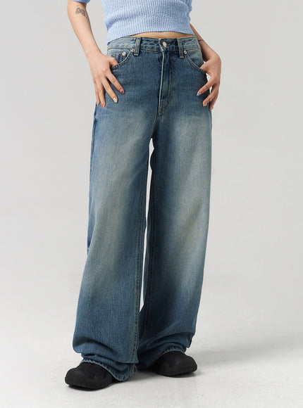 mid-wash-baggy-jeans-cl312