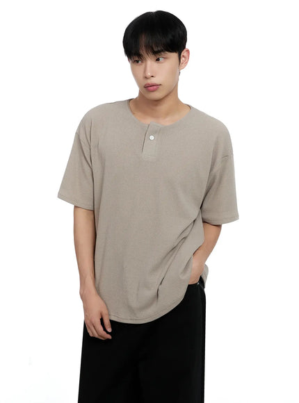 mens-textured-henley-t-shirt-ig520