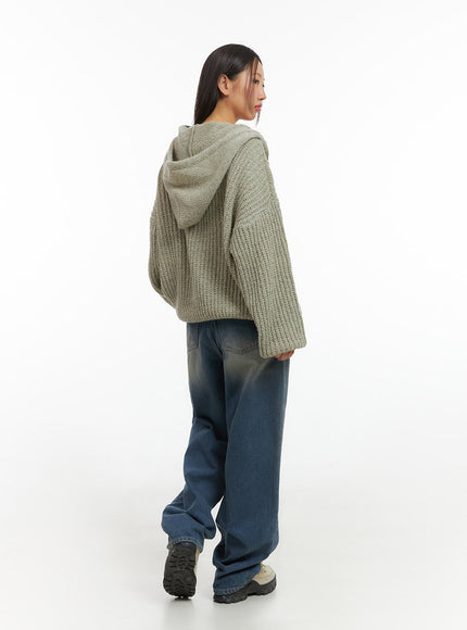 oversized-cable-knit-hooded-sweater-is402