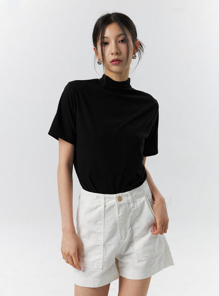 mock-neck-tee-il321