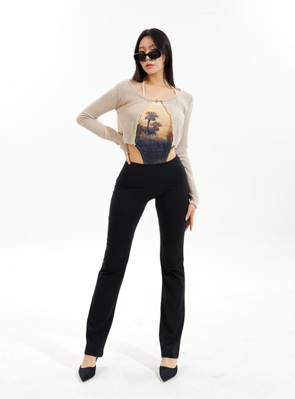 slim-fit-bootcut-pants-iu308