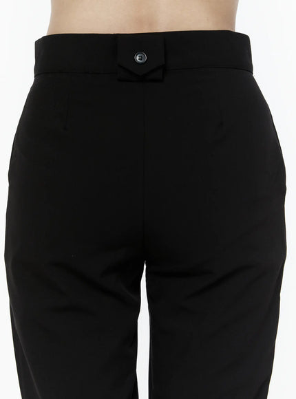 high-waisted-button-capri-pants-iu505