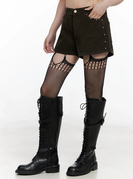 corduroy-studded-shorts-in525