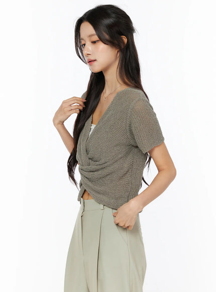 twist-detail-knit-short-sleeve-top-cu522