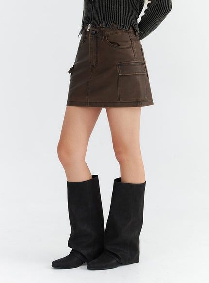 faux-leather-cargo-mini-skirt-co310