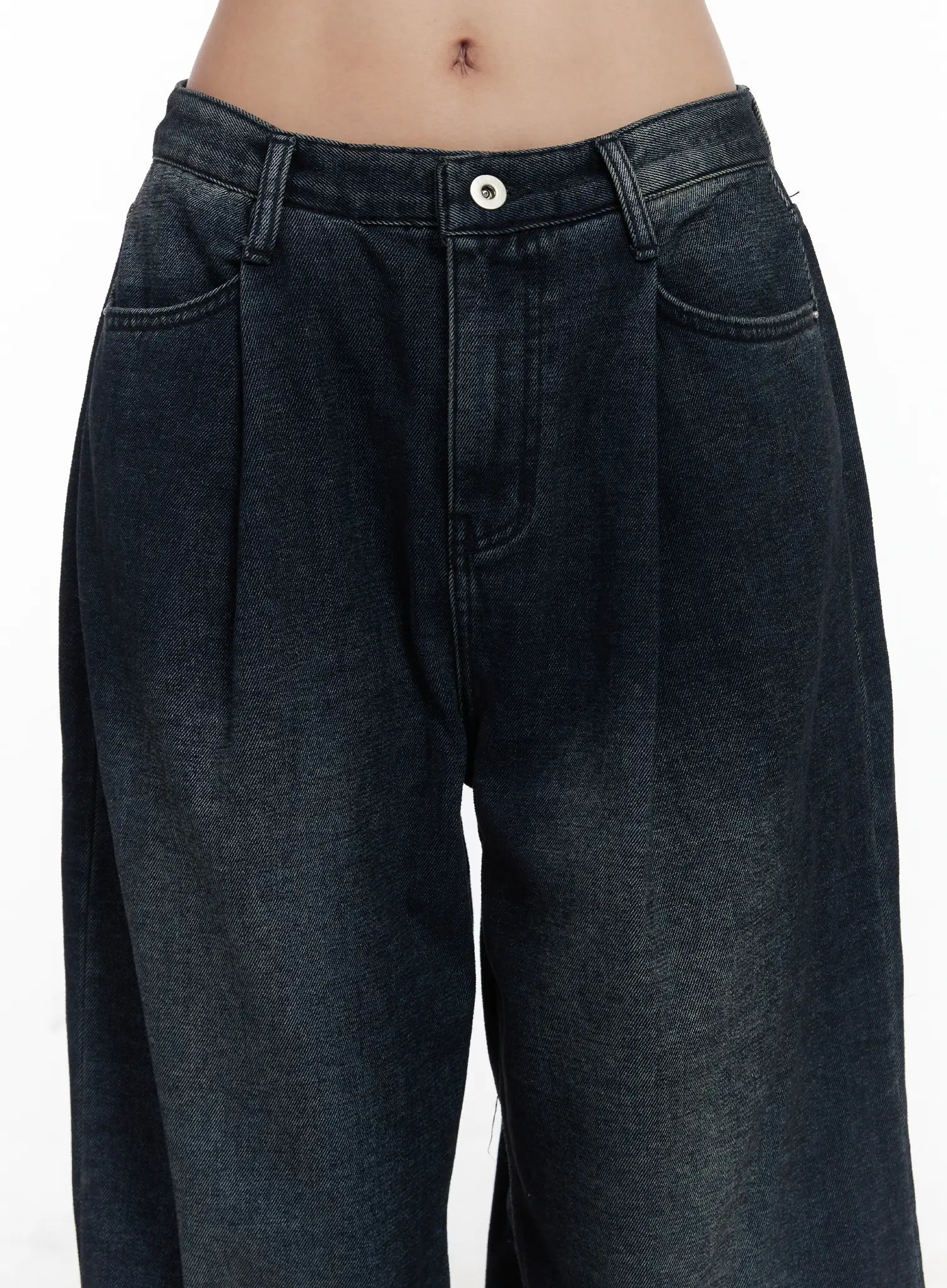Lettie Fleece Pintuck Wide Leg Jeans CD529 in dark blue, close-up of waistband and pintuck pleats on model, button closure and front pocket detail on washed cotton denim.