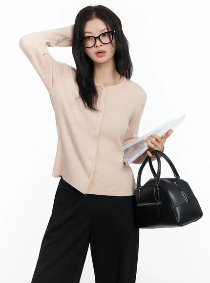 basic-slim-round-neck-cardigan-im524