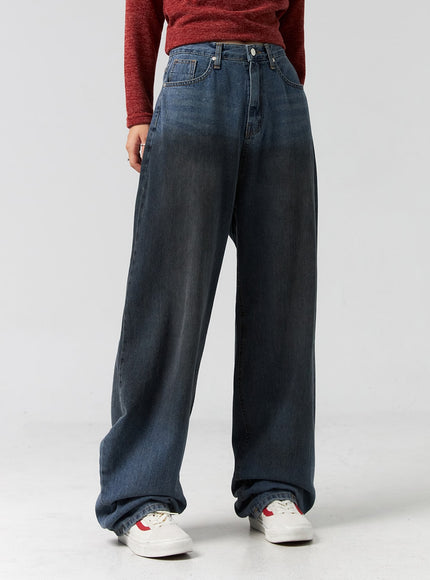 comfy-wide-leg-washed-jeans-cg325