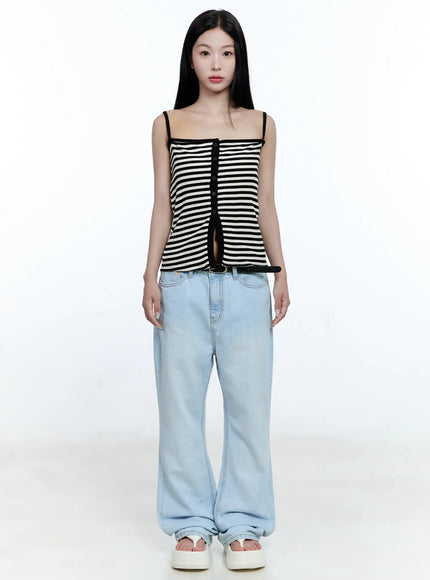 mae-washed-flare-denim-jeans-cg512