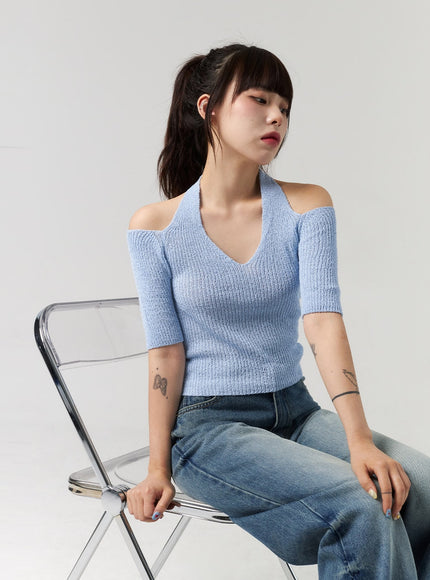 halter-neck-knit-top-cl312