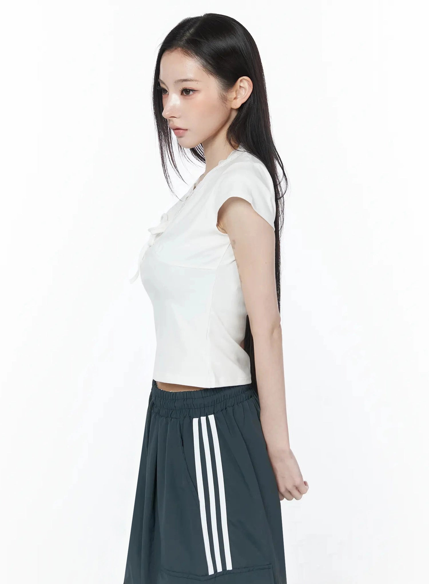 ribbon-lace-short-sleeve-tee-iu512