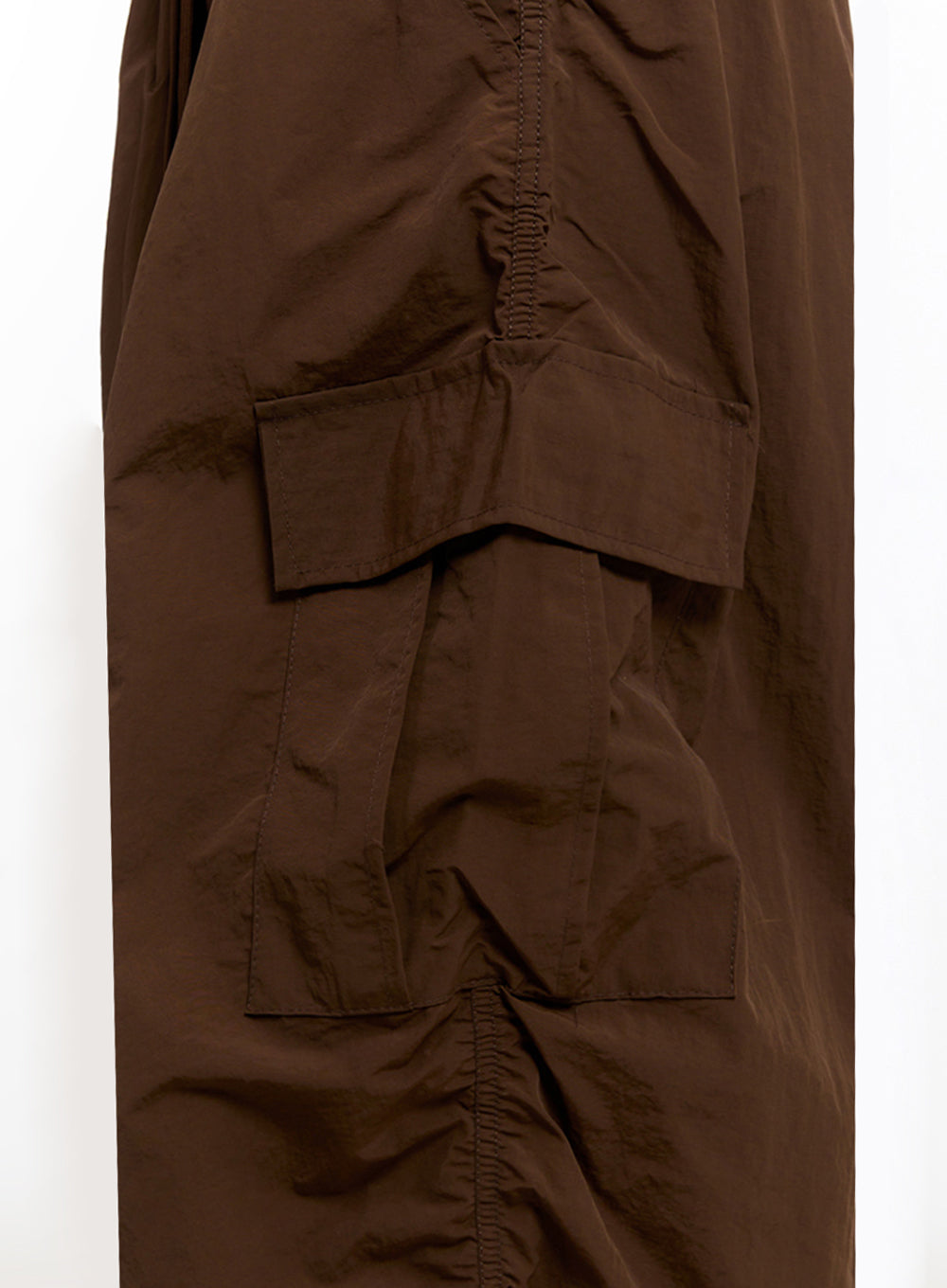 adjustable-nylon-cargo-pants-iu509