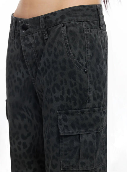 leopard-print-flare-pants-ia508