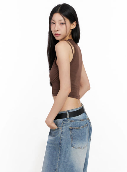double-strap-sleeveless-crop-top-ig508