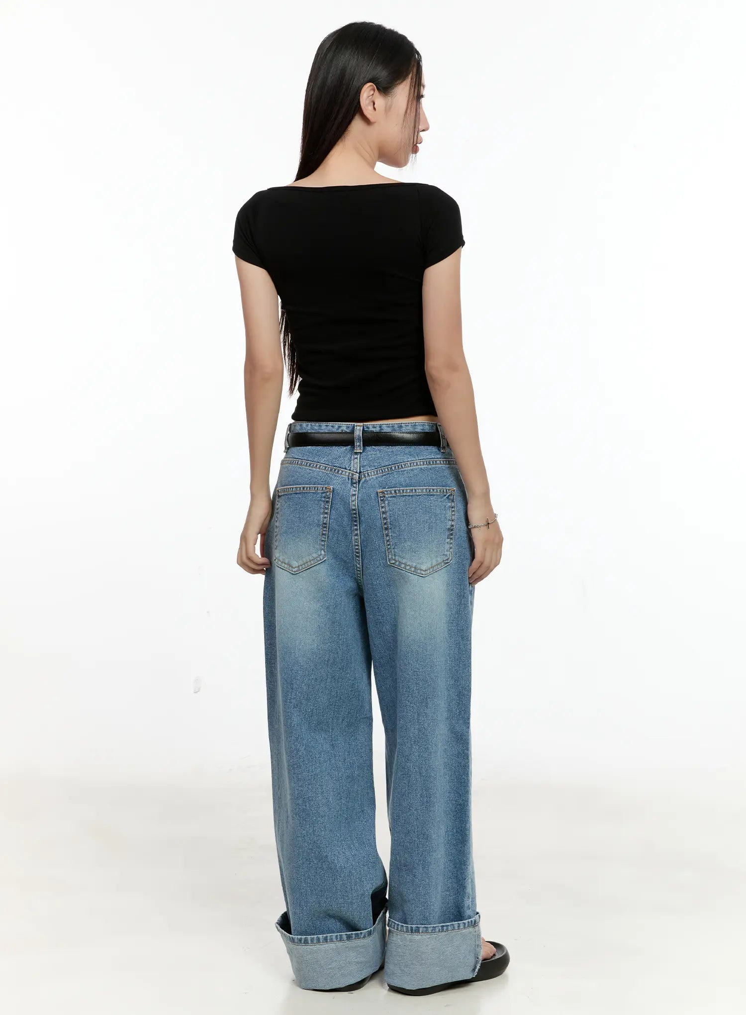 square-neck-crop-top-cl531