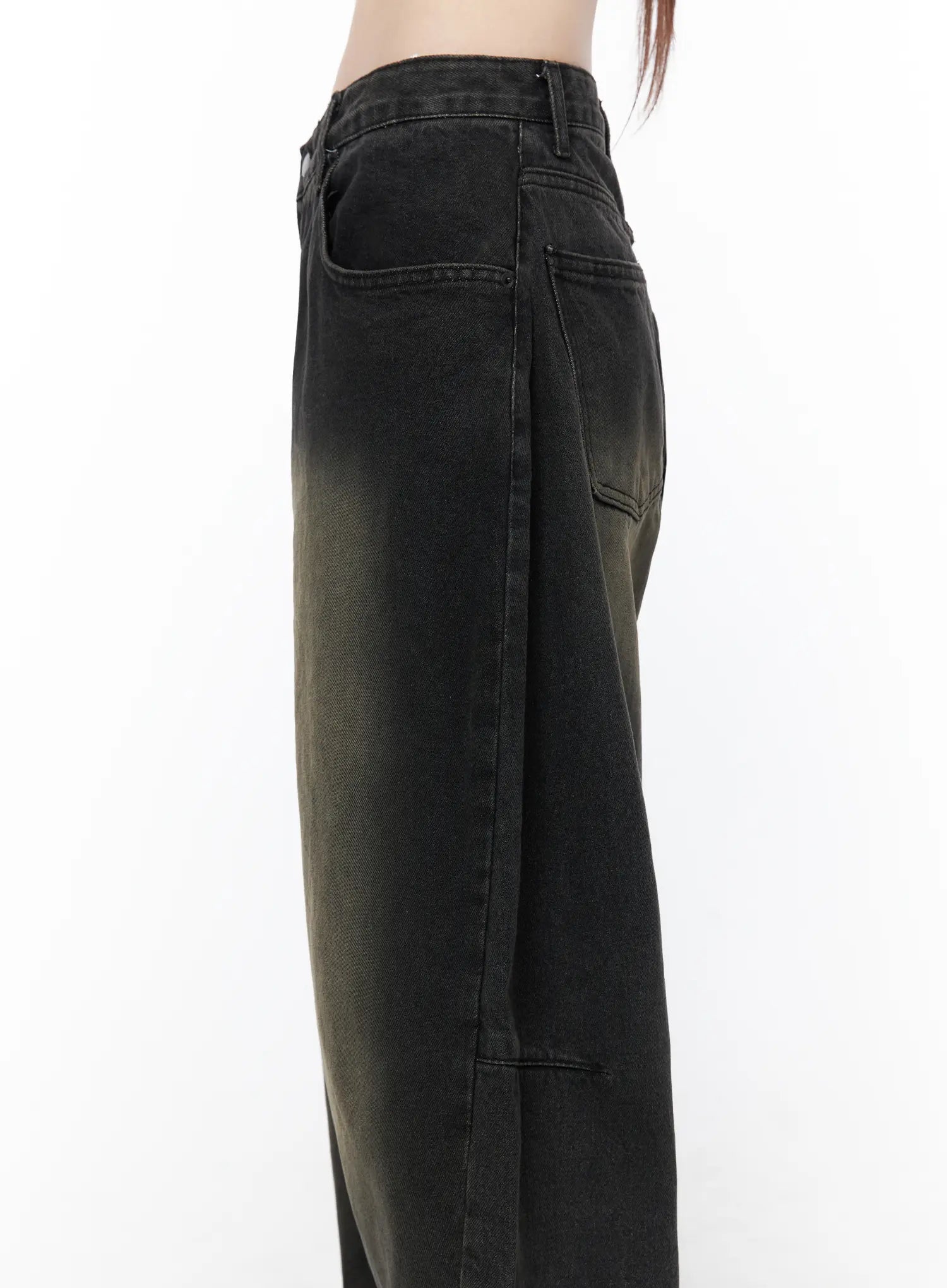 bodie-vintage-wash-wide-leg-jeans-cu519