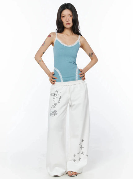 lace-trim-striped-cami-top-iu508