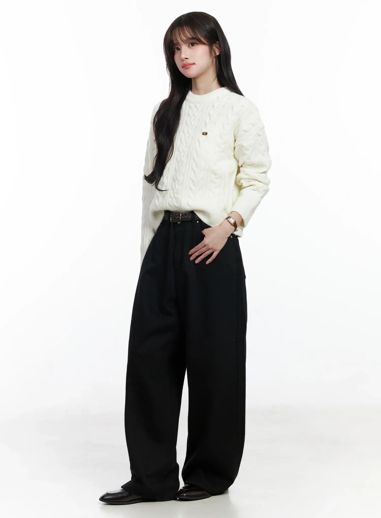 cable-knit-sweater-ij529