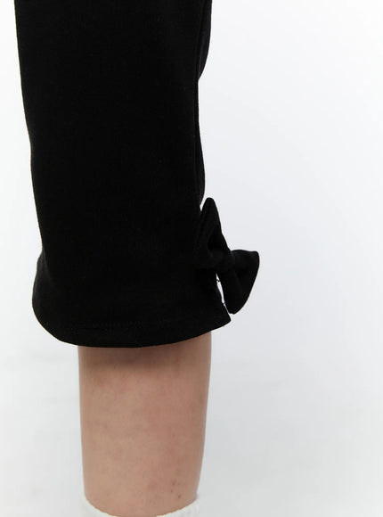 ribbed-hem-capri-pants-with-bow-detail-cy518