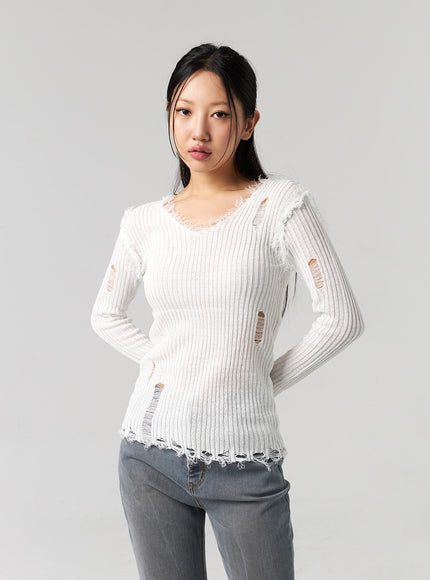 ripped-sweater-cl307