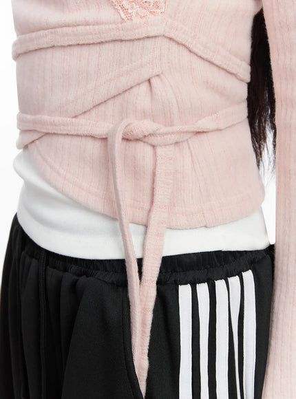 lace-trim-v-neck-wrap-top-im506