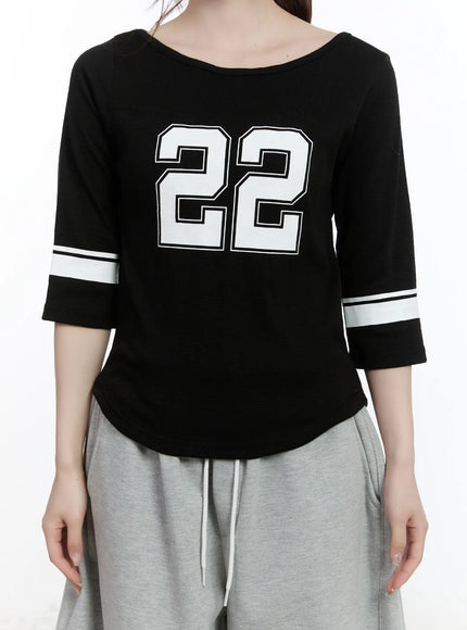 casual-numeric-print-boatneck-top-ca503