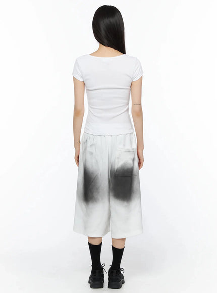 gradient-washed-bermuda-sweat-shorts-iy525