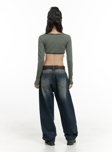 stripe-buttoned-u-neck-crop-top-cg420