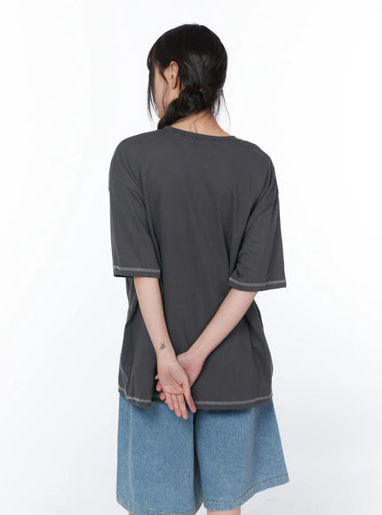 loose-fit-graphic-stitch-t-shirt-ca529