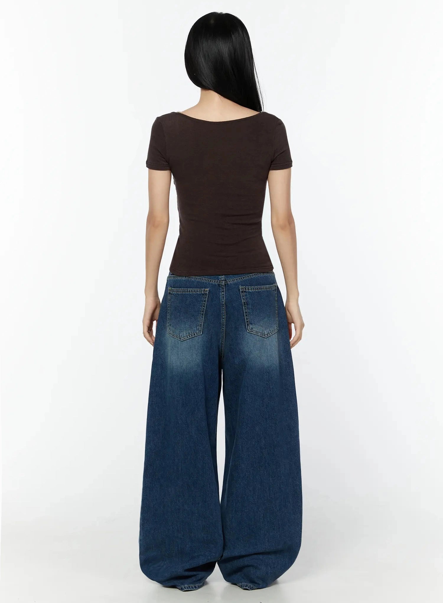 amos-wide-leg-washed-jeans-iu522
