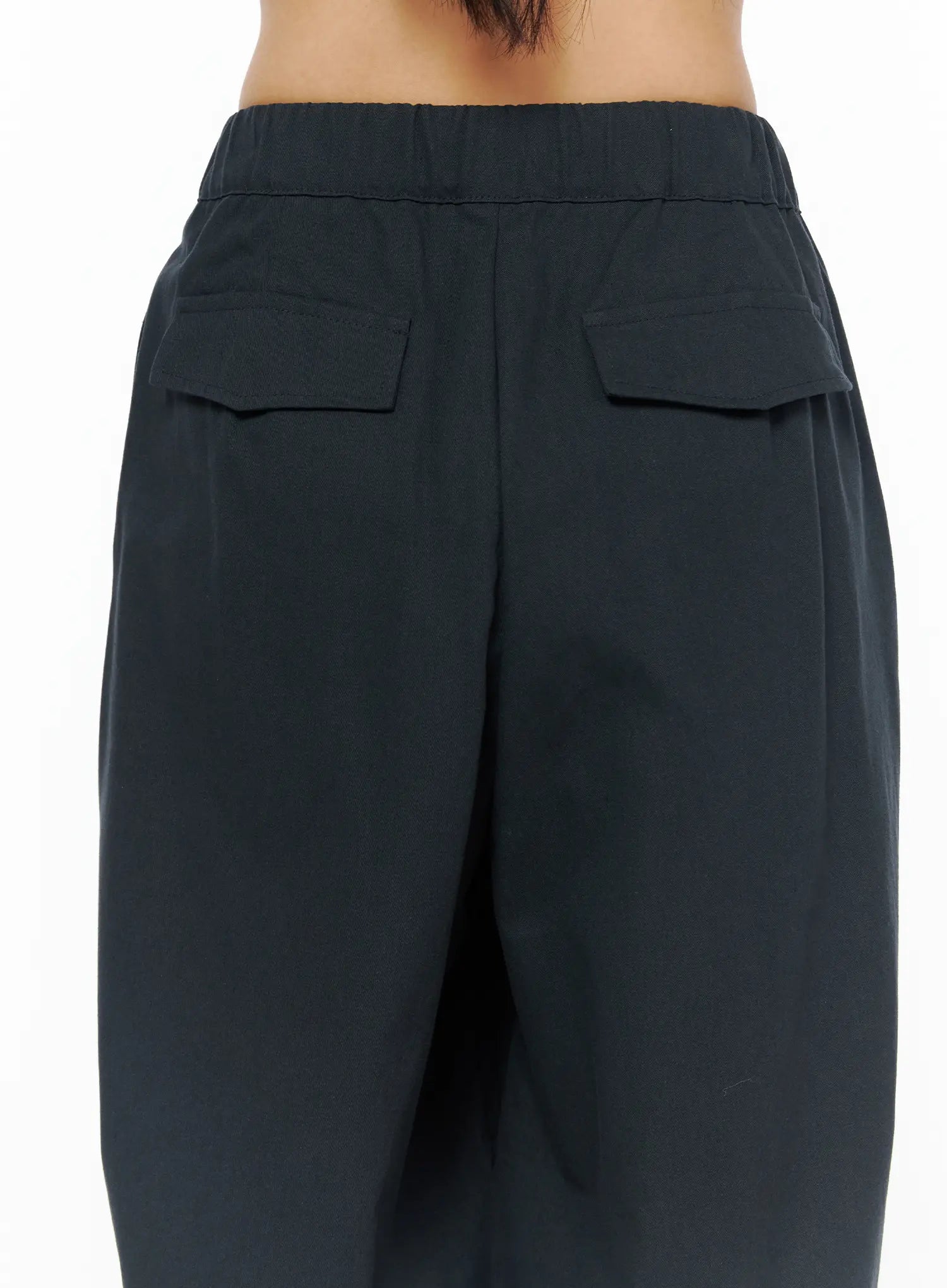 ribbon-detail-capri-pants-cu512