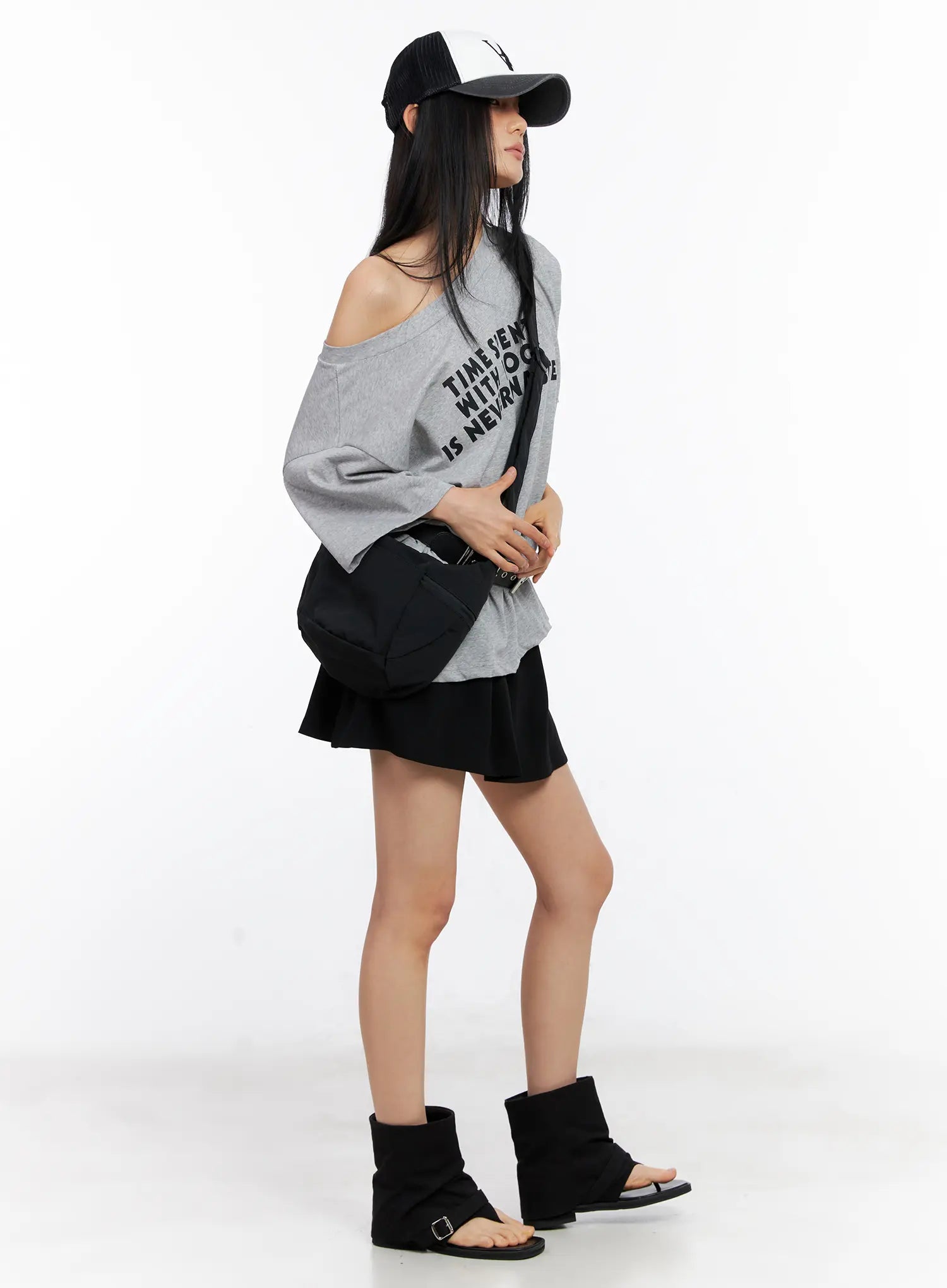 chic-pleated-mini-skirt-cl530