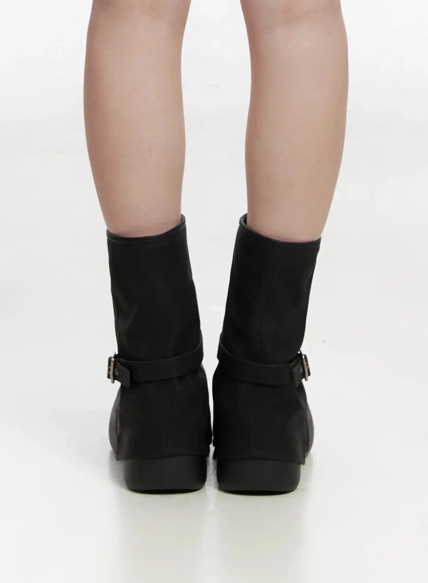 chunky-platform-mid-calf-boots-im503
