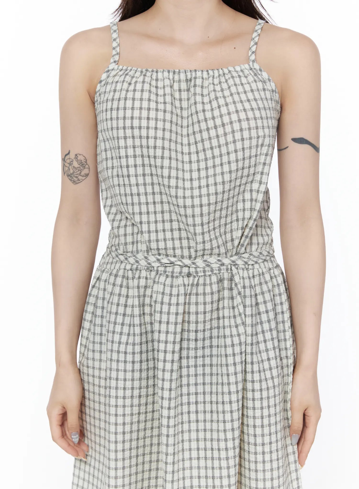 ruched-henley-tiered-mini-dress-cu504