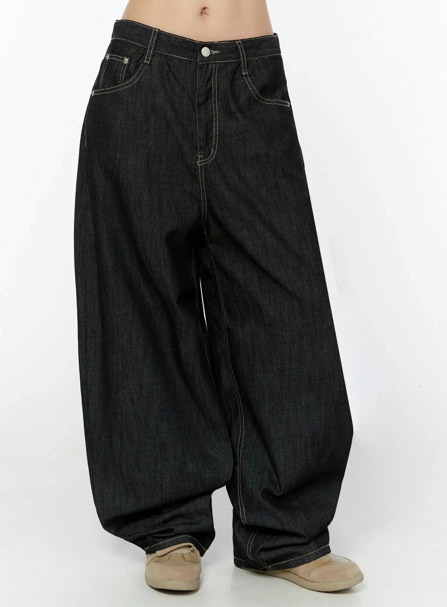 soli-no-fade-baggy-jeans-iu522