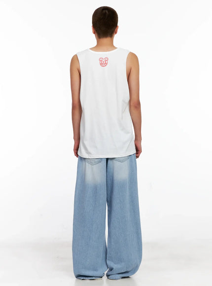 mens-light-wash-denim-jeans-ig508