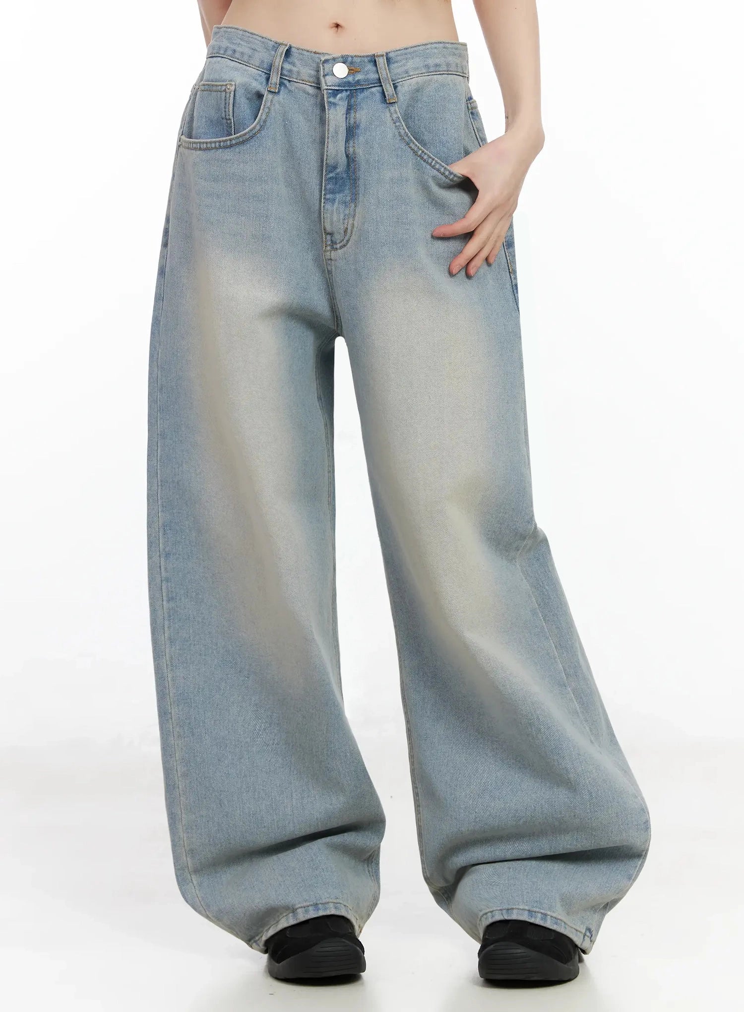 eugenia-wide-leg-washed-jeans-im523