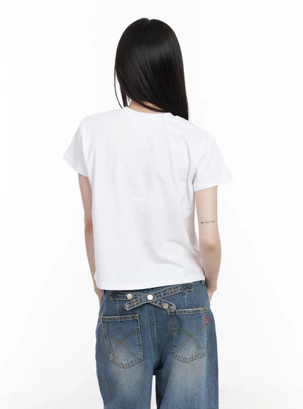 kitty-graphic-semi-crop-tee-cm526