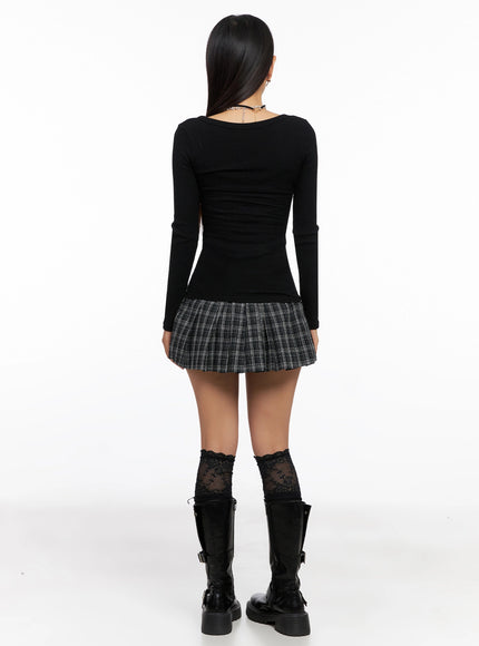 long-sleeve-v-neck-tee-ig527