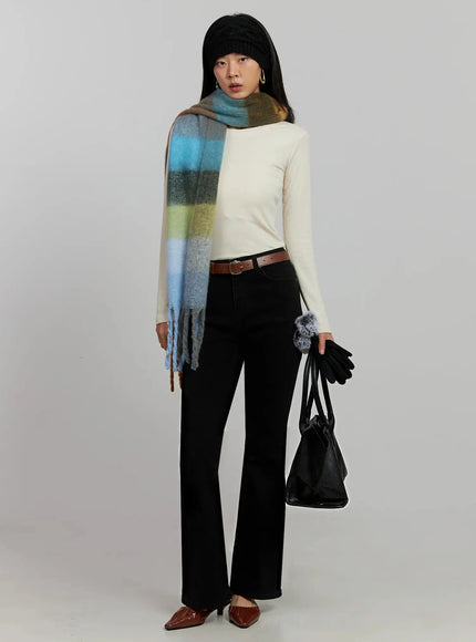 textured-velvet-gloves-in528