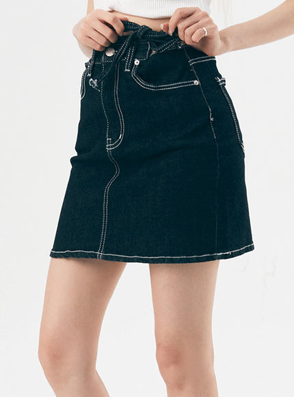 waist-strap-denim-mini-skirt-il307