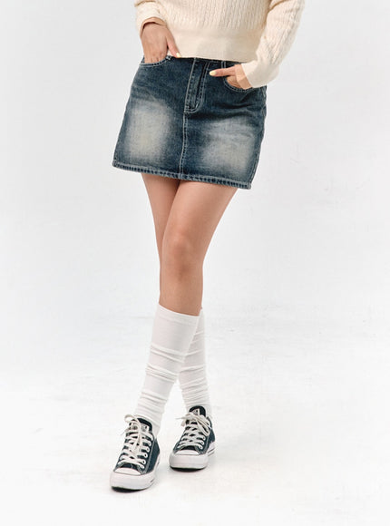 washed-denim-mini-skirt-is301