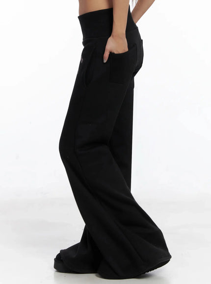 graphic-bootcut-pants-in528