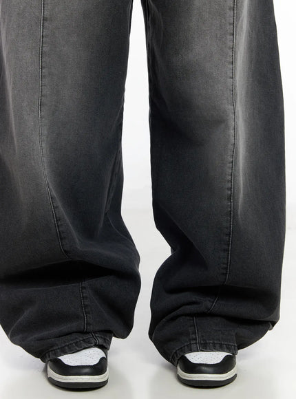 alana-belt-detail-baggy-jeans-cj530