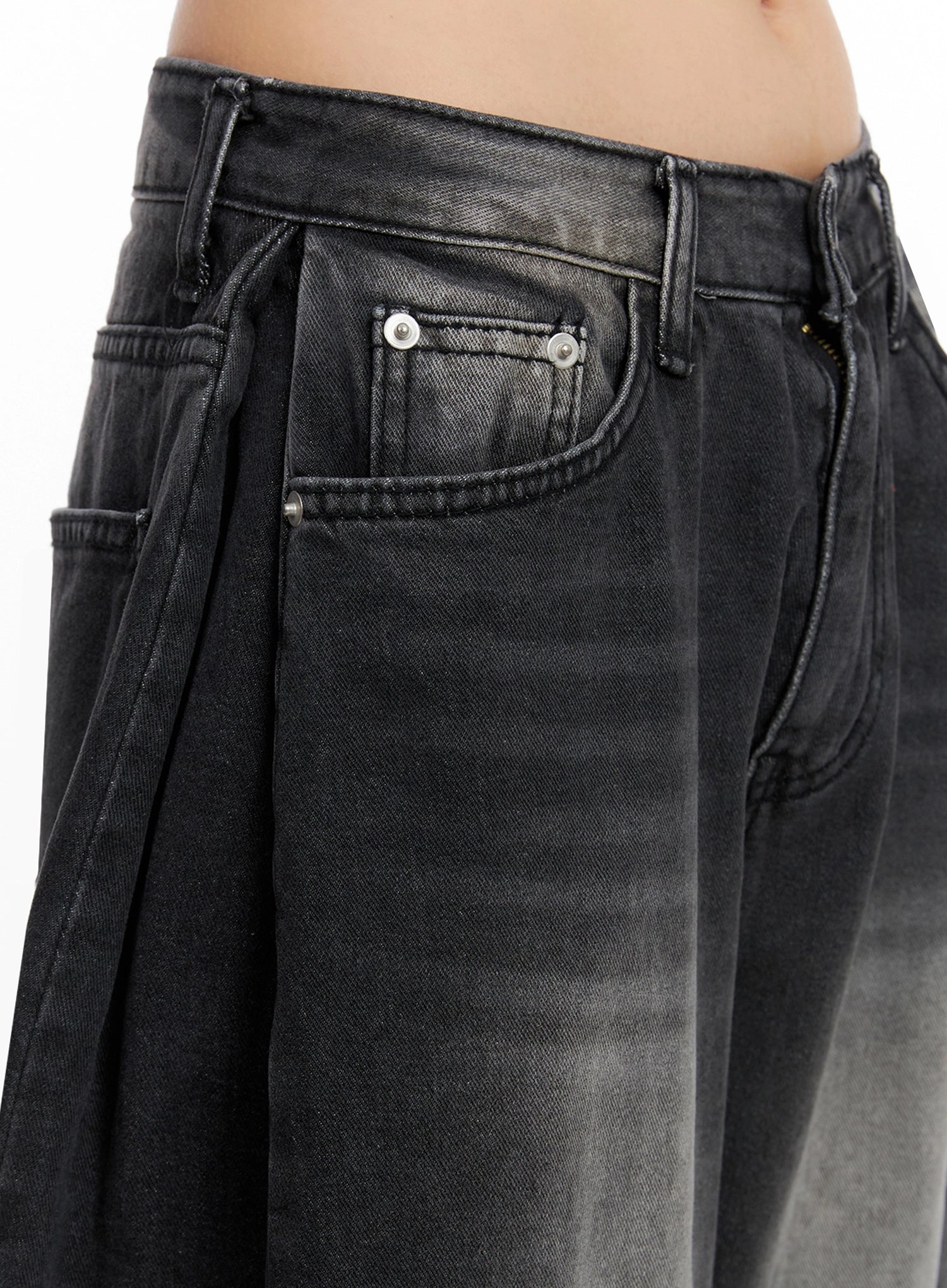 Ayra Dark Washed Baggy Jeans IS508 in dark grey, macro close-up of front pocket area, showing coin pocket with silver rivets, contrast stitch detail, and two-tone dark washed cotton denim texture.