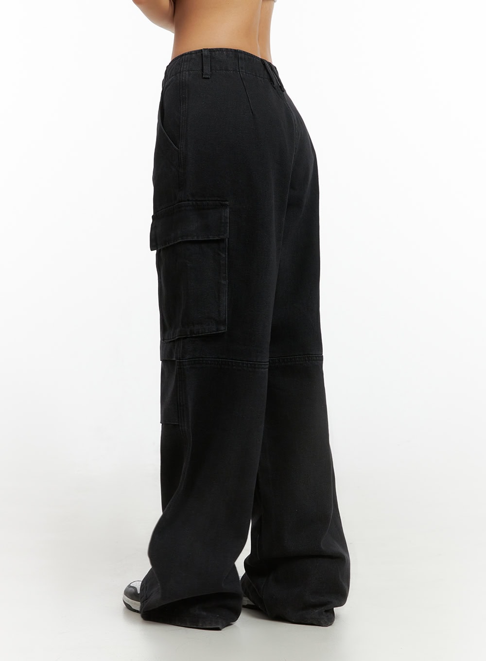 basic-cargo-wide-leg-pants-is402